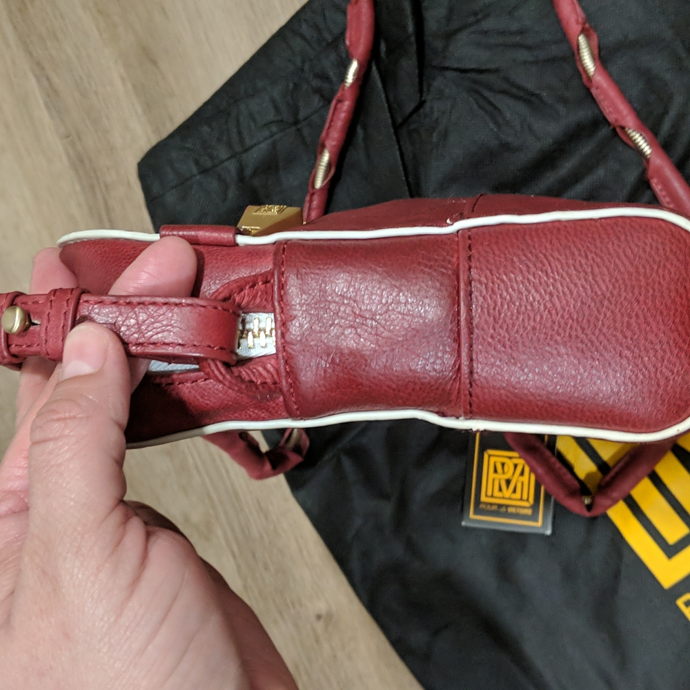 Pour La Victoire leather handbag - Picture 7 of 17